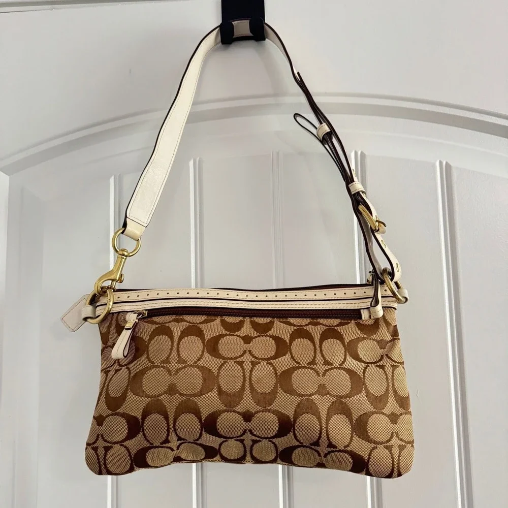 Coach Signature Canvas Shoulder Bag
